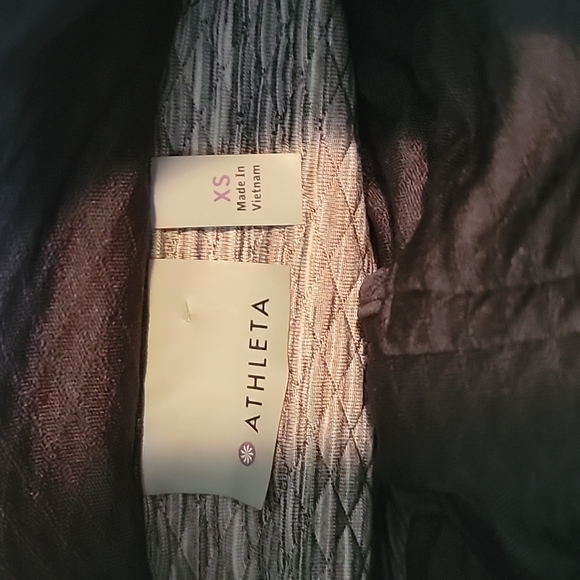 Athleta Fitted Half Zip Pullover - Picture 7 of 9